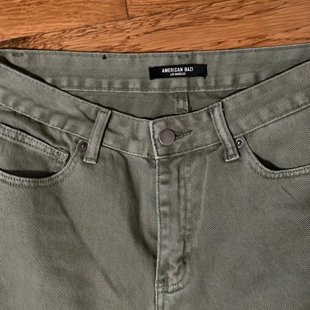 Pants - Picture 3 of 4